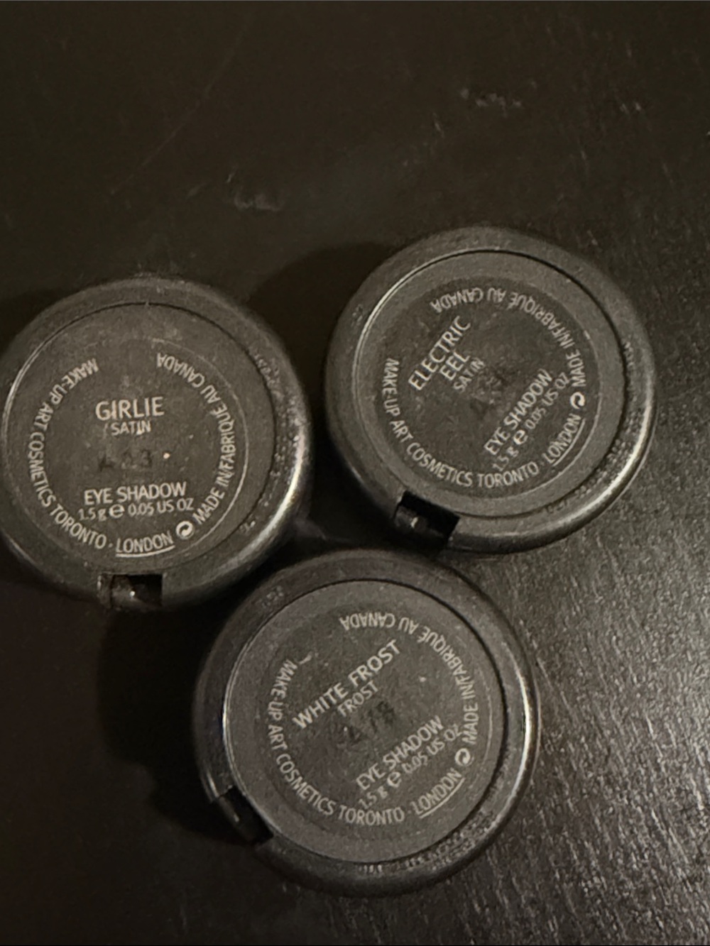 MAC Cosmetics Eyeshadow Trio — Blue, Peach, Cream - Picture 3 of 3